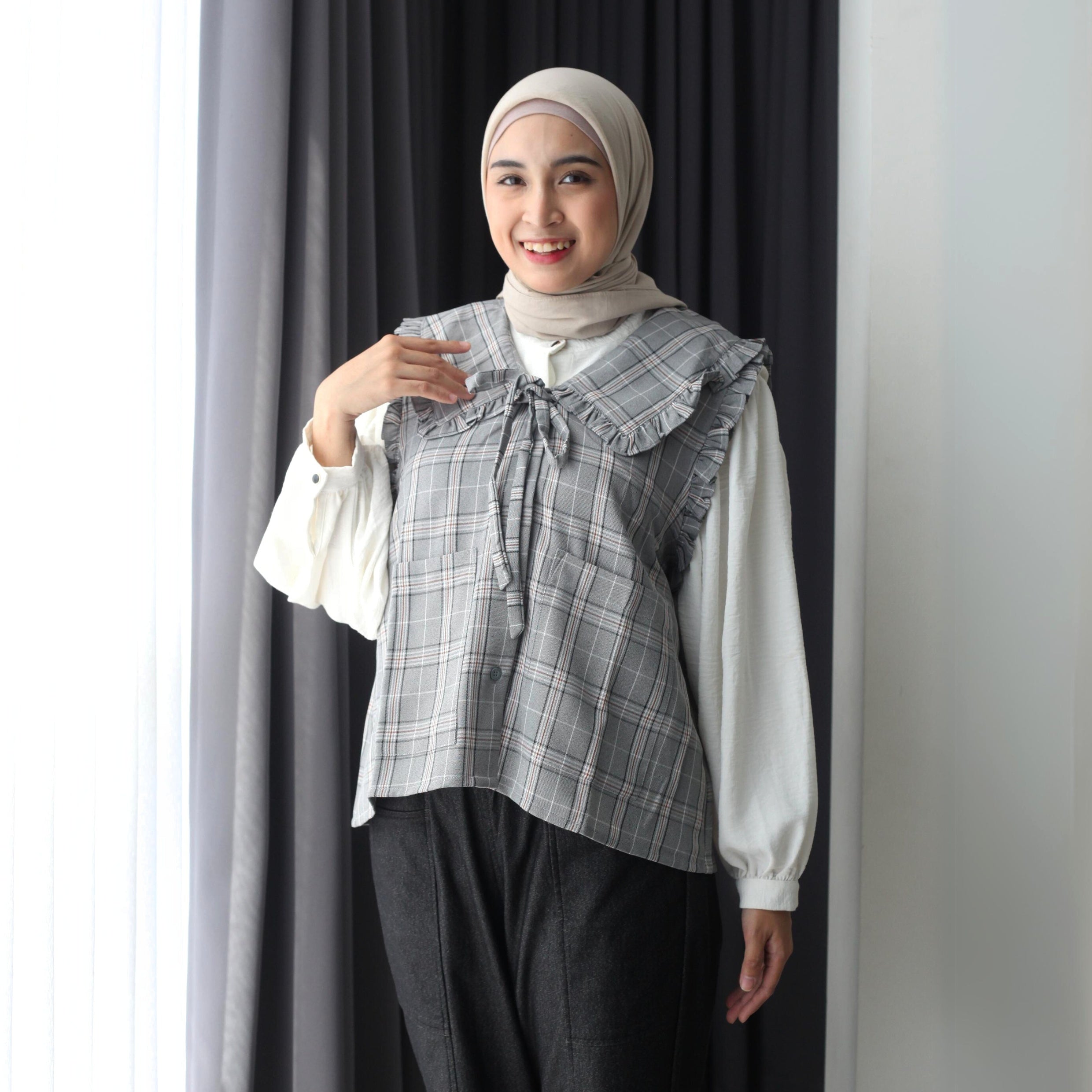 Image of Eclemix Outer Mosha | Vest Wanita Tartan Tanpa Lengan